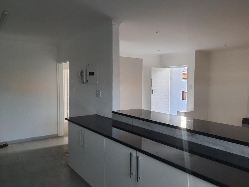 To Let 3 Bedroom Property for Rent in De Kuilen Western Cape